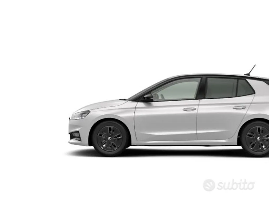 Skoda Fabia photo 3
