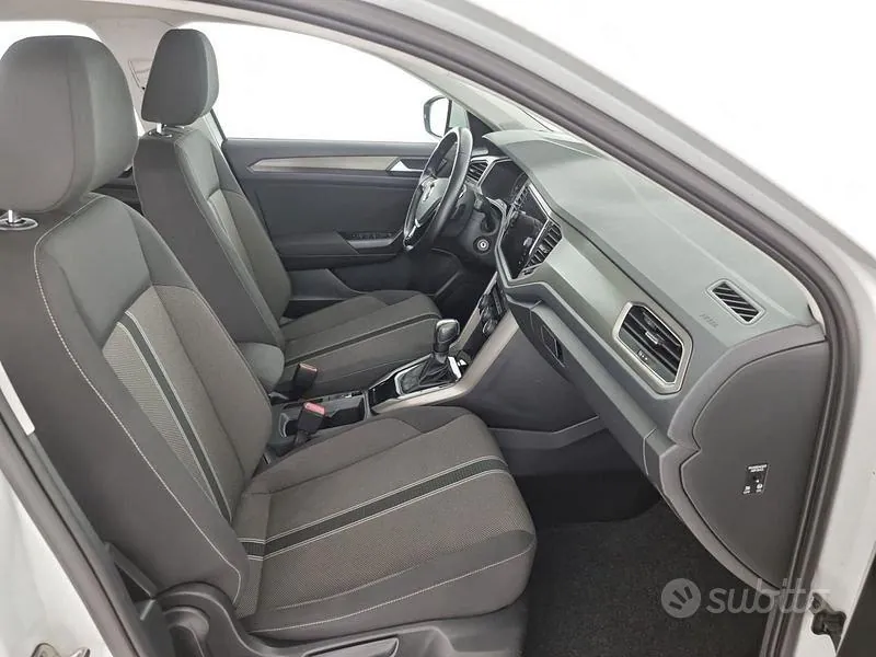 Volkswagen T-Roc 2021 photo 4