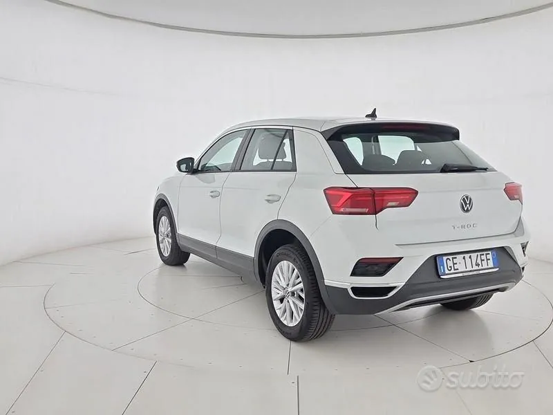 Volkswagen T-Roc 2021 photo 3