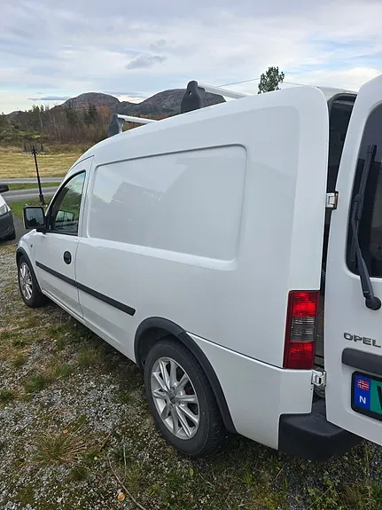 Opel Combo 2010 photo 3