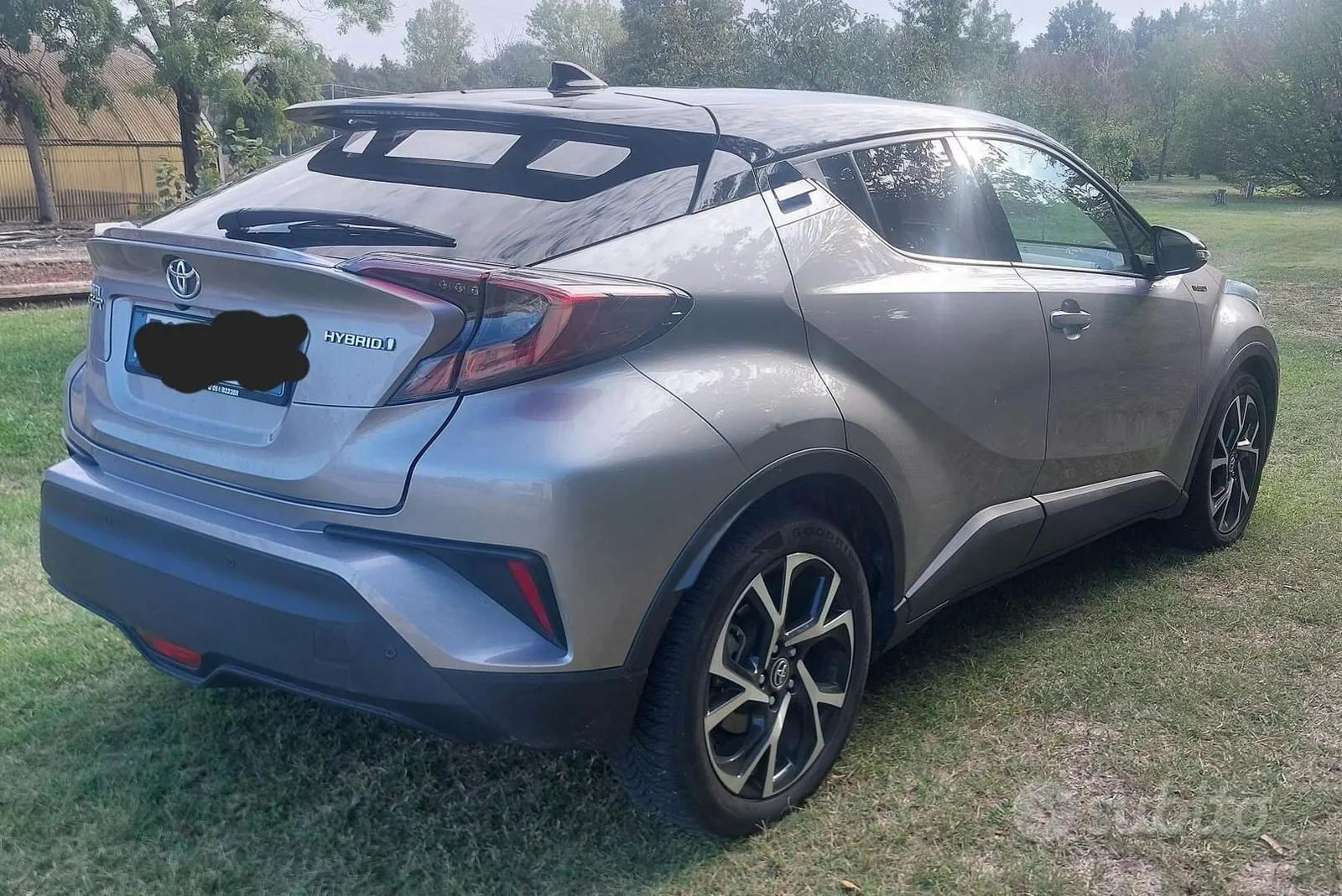 Toyota C-Hr 2017 photo 3