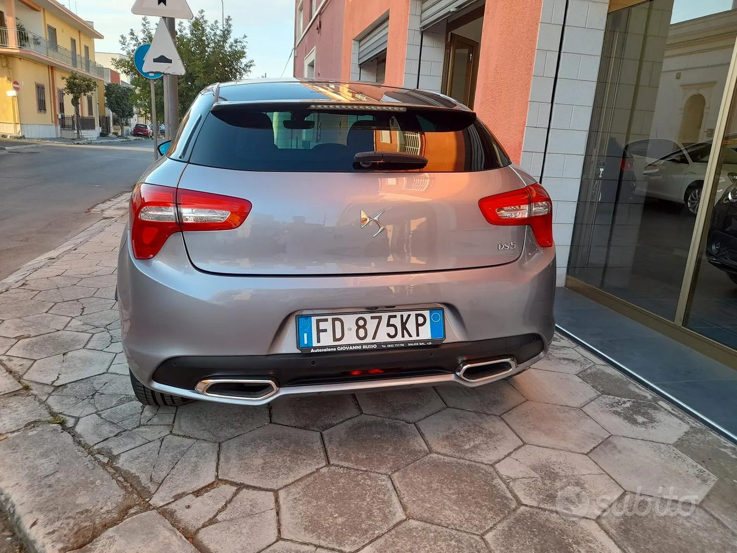 DS Automobiles 5 2016 photo 5