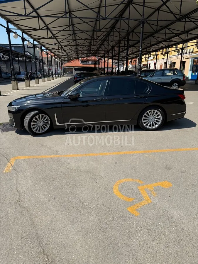 BMW 740 2022 photo 5