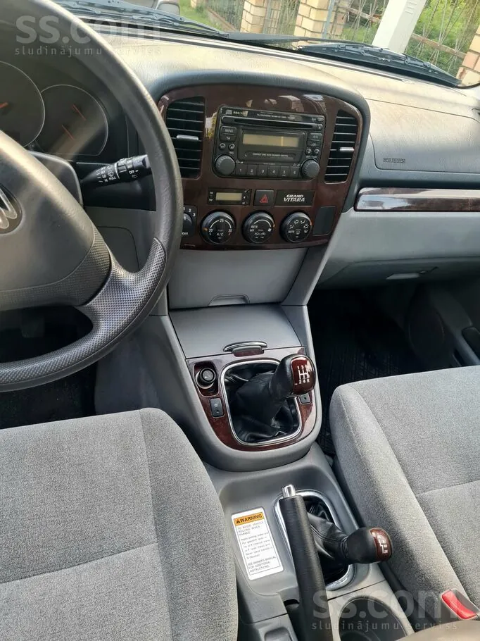Suzuki Grand Vitara 2006 photo 5