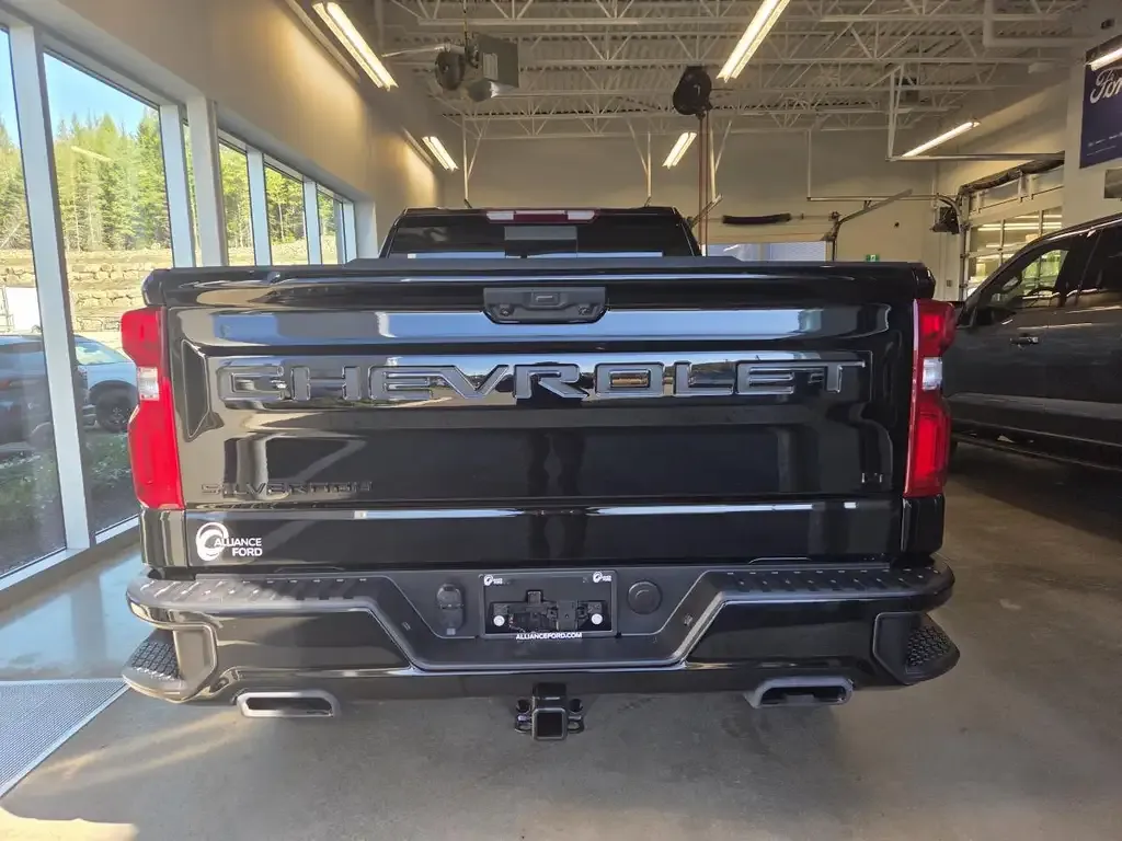 Chevrolet Silverado 1500 2025 photo 4