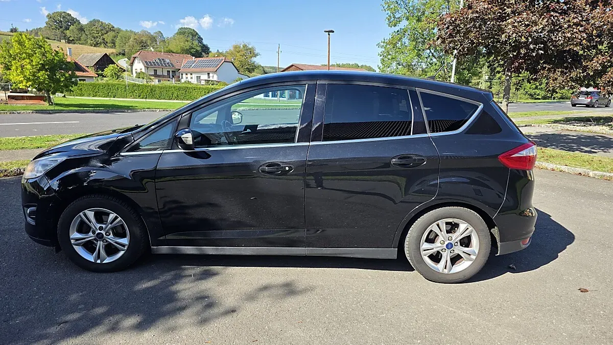 Ford C-Max 2013 photo 3