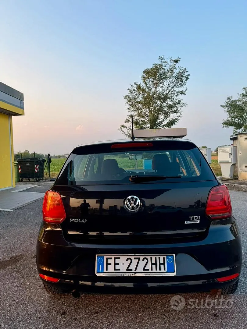 Volkswagen Polo 2016 photo 2