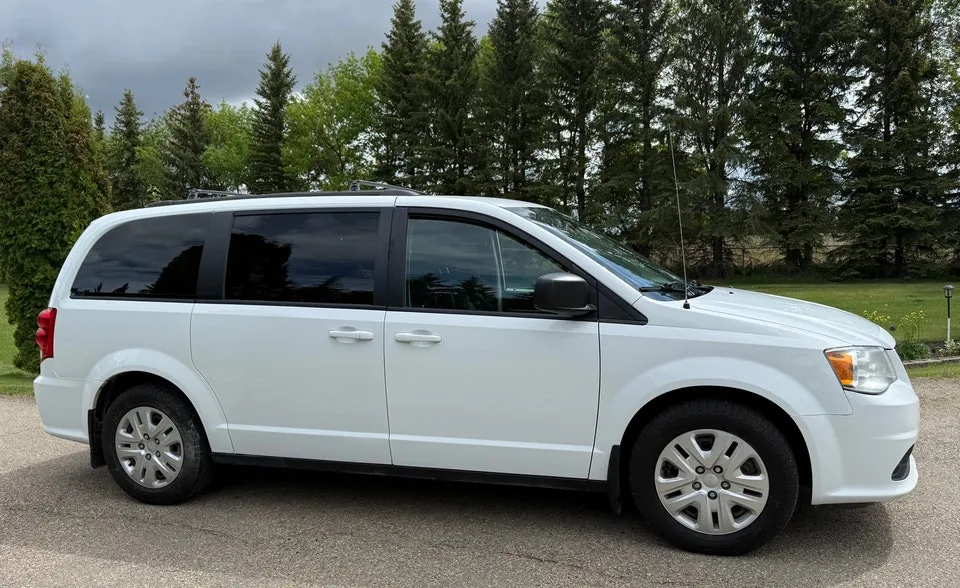 Dodge Grand Caravan 2020 photo 4