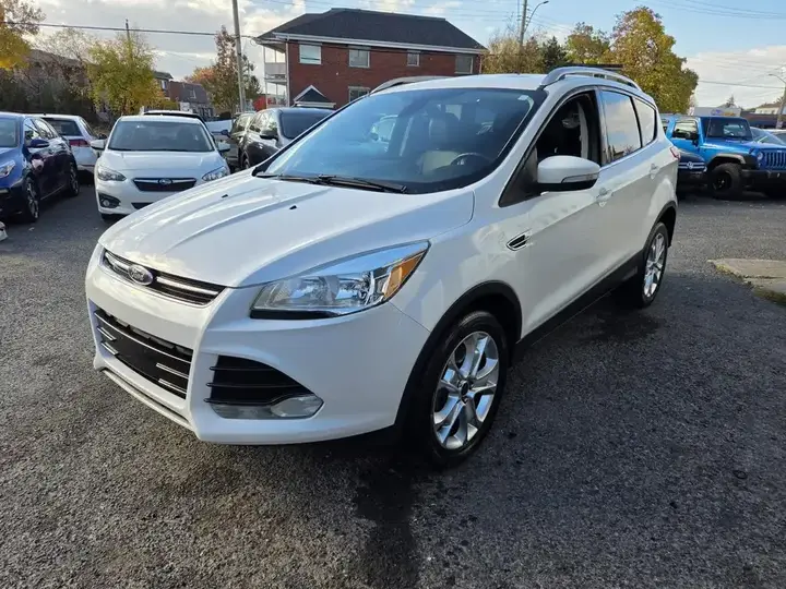 Ford Escape 2016 photo 3