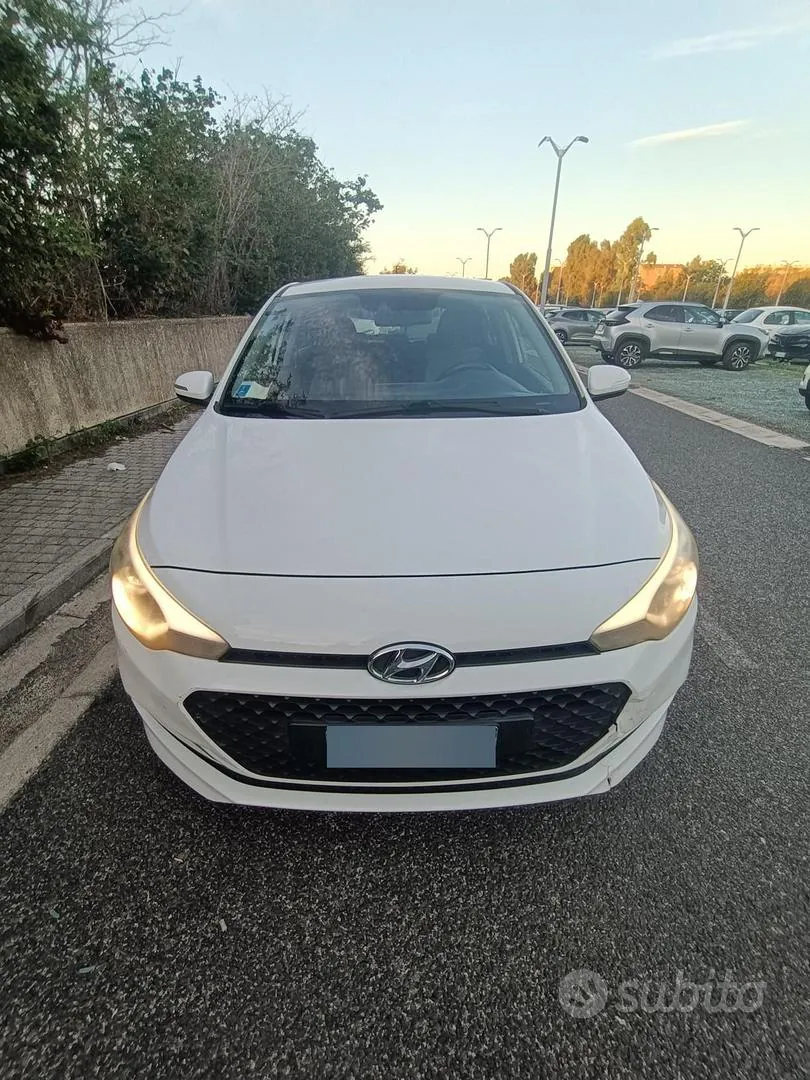 Hyundai I20