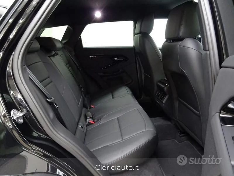 Land Rover Range Rover Evoque 2024 photo 5
