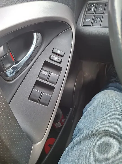 Toyota Rav4 2007 photo 5