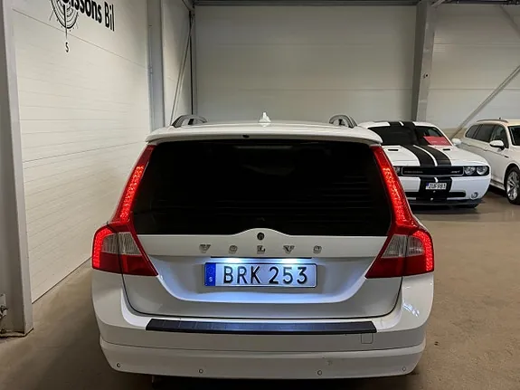 Volvo V70 2008 photo 5
