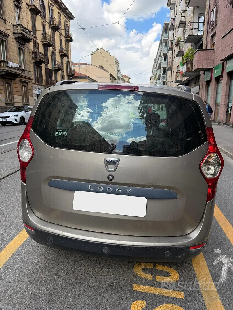 Dacia Lodgy 2013 photo 5