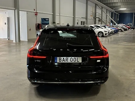 Volvo V90 2023 photo 4