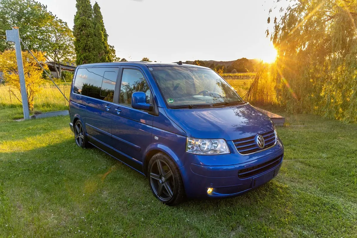 Volkswagen T5 Multivan 2004 photo 2