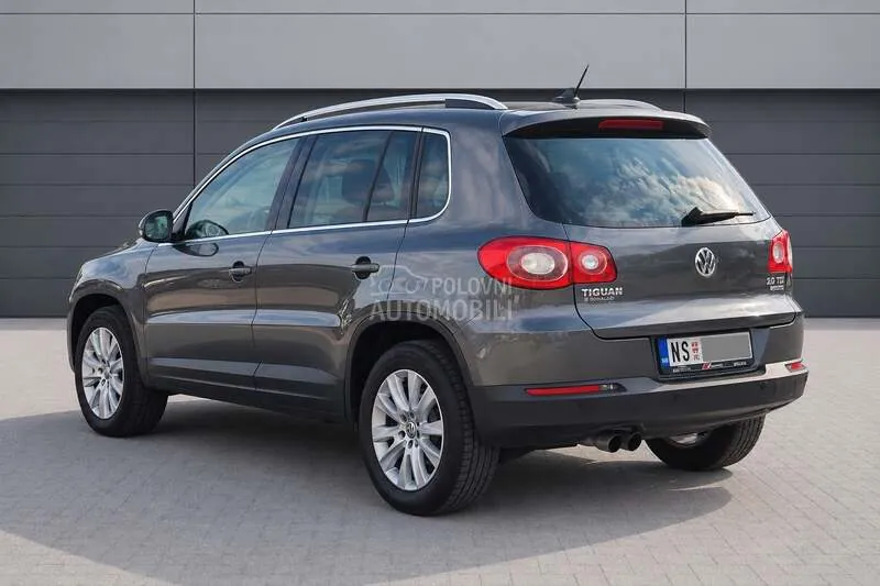 Volkswagen Tiguan 2010 photo 3