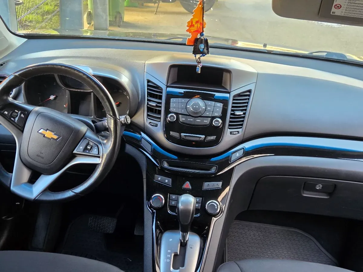Chevrolet Orlando 2012 photo 3