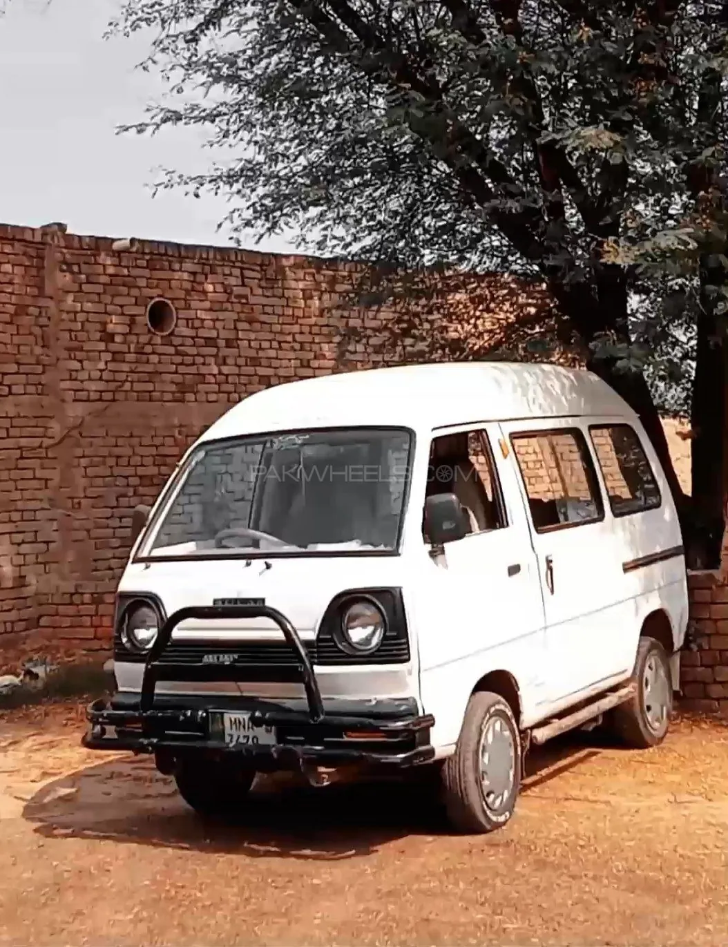 Suzuki Bolan