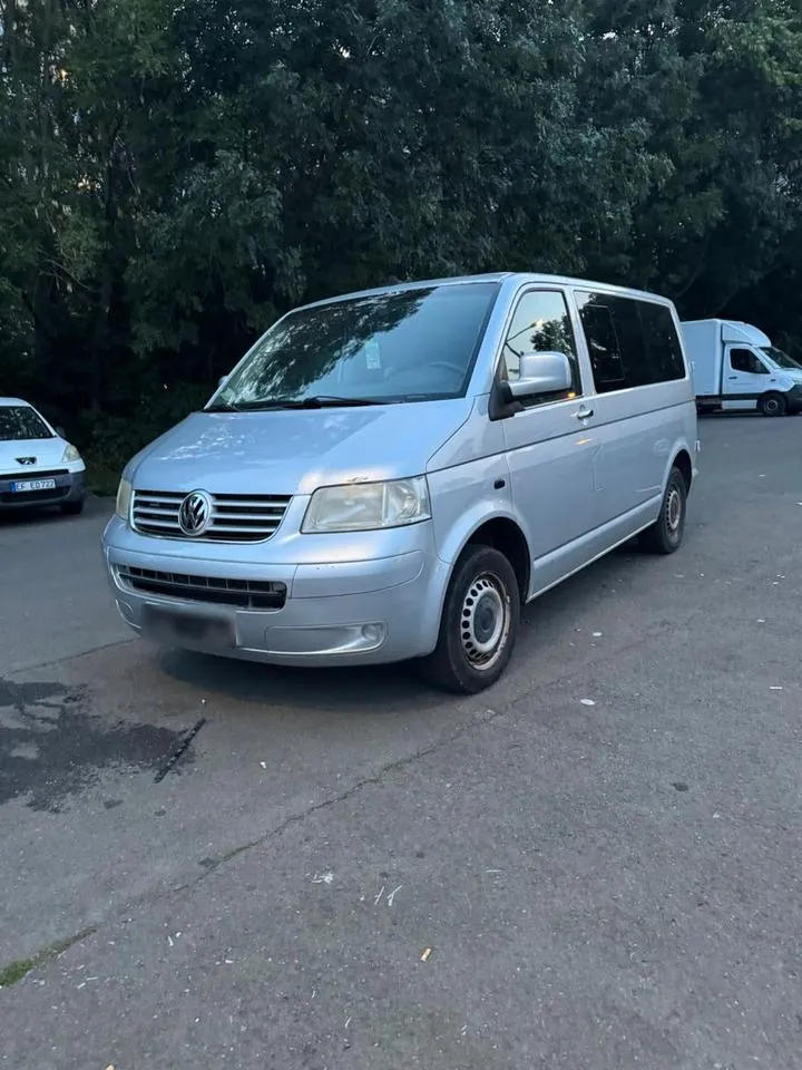 Volkswagen T5 Caravelle