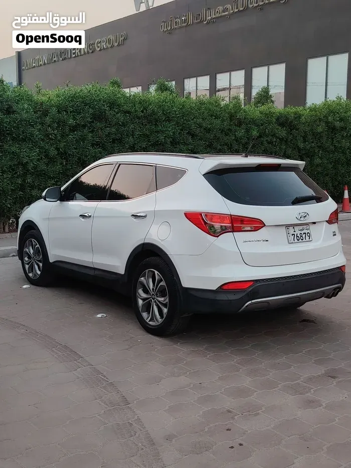 Hyundai Santa Fe 2015 photo 2