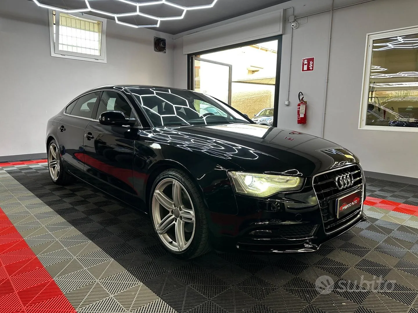 Audi A5 2012 photo 3