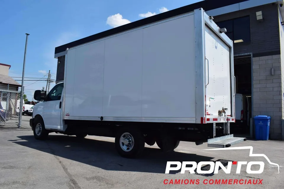 Chevrolet Express 2025 photo 4