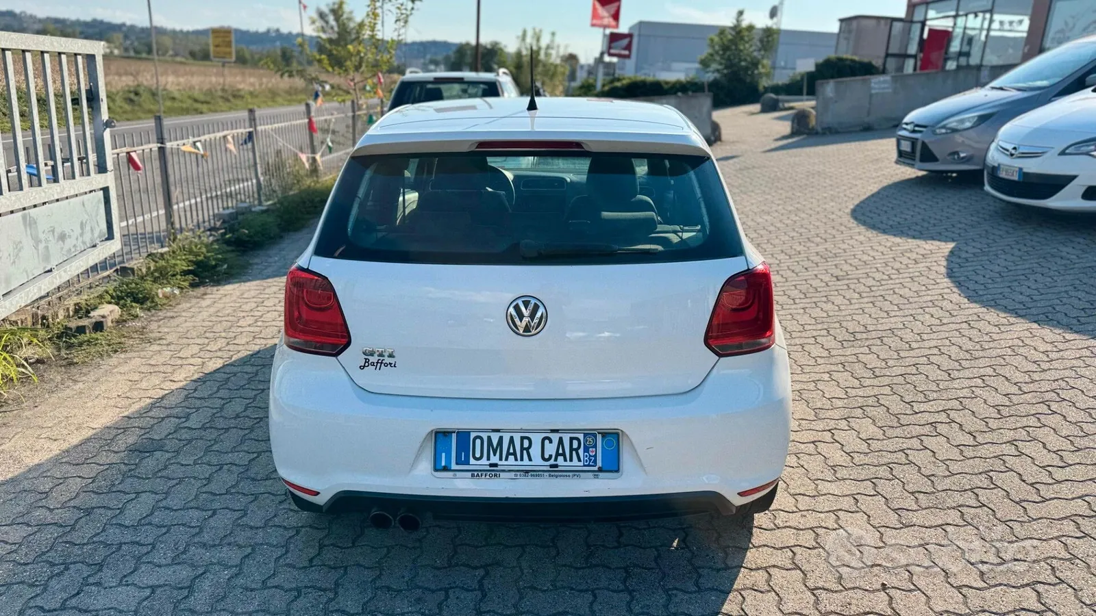 Volkswagen Polo 2011 photo 3