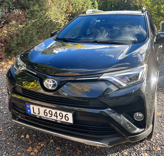 Toyota Rav4 2017 photo 4