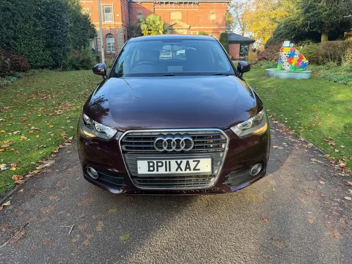 Audi A1 2011 photo 3