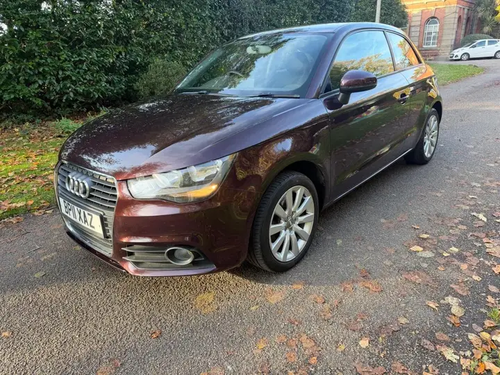 Audi A1 2011 photo 4