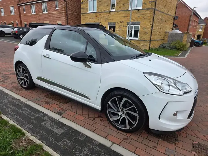 Citroen Ds3 2015 photo 4