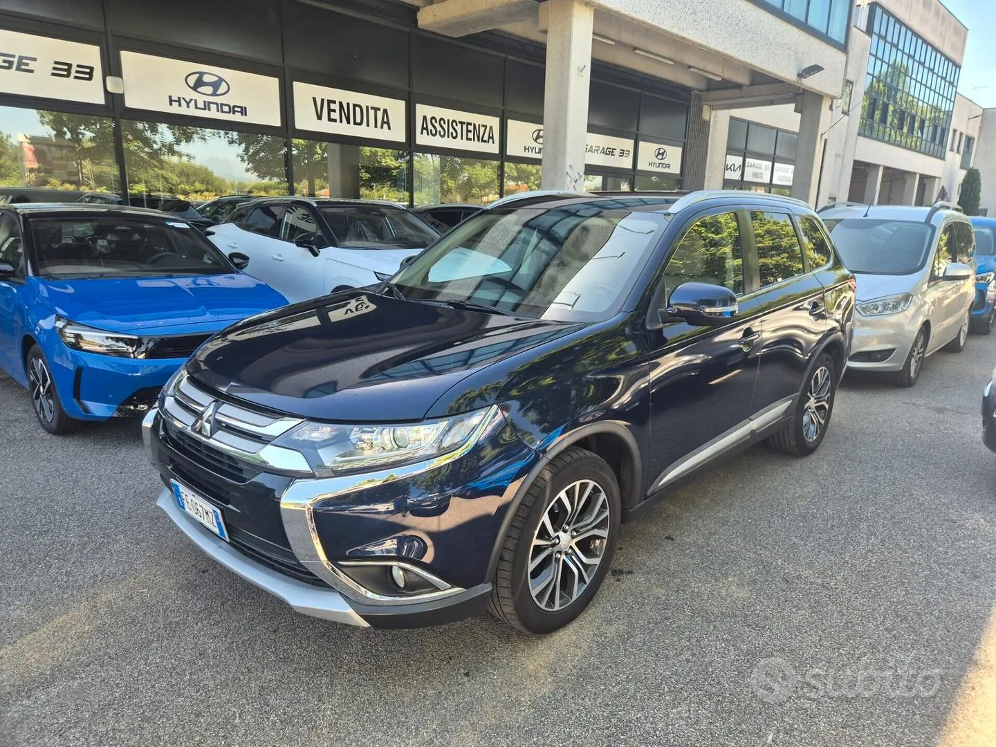 Mitsubishi Outlander 2017 photo 2