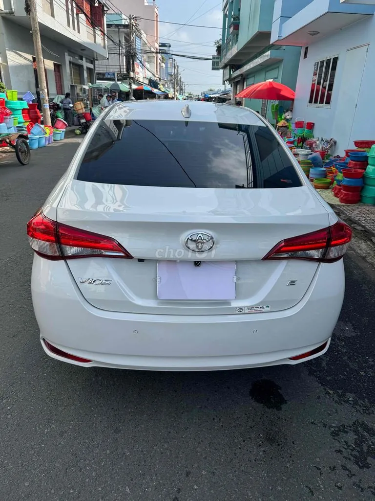Toyota Vios 2022 photo 3