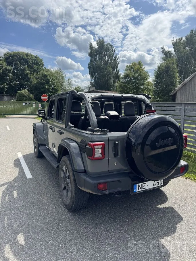 Jeep Wrangler 2019 photo 2