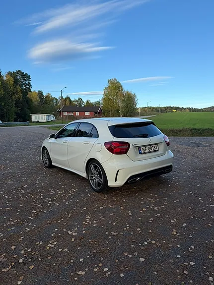 Mercedes-Benz A180 2016 photo 5