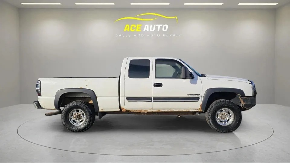 Chevrolet Silverado 2500Hd 2005 photo 4
