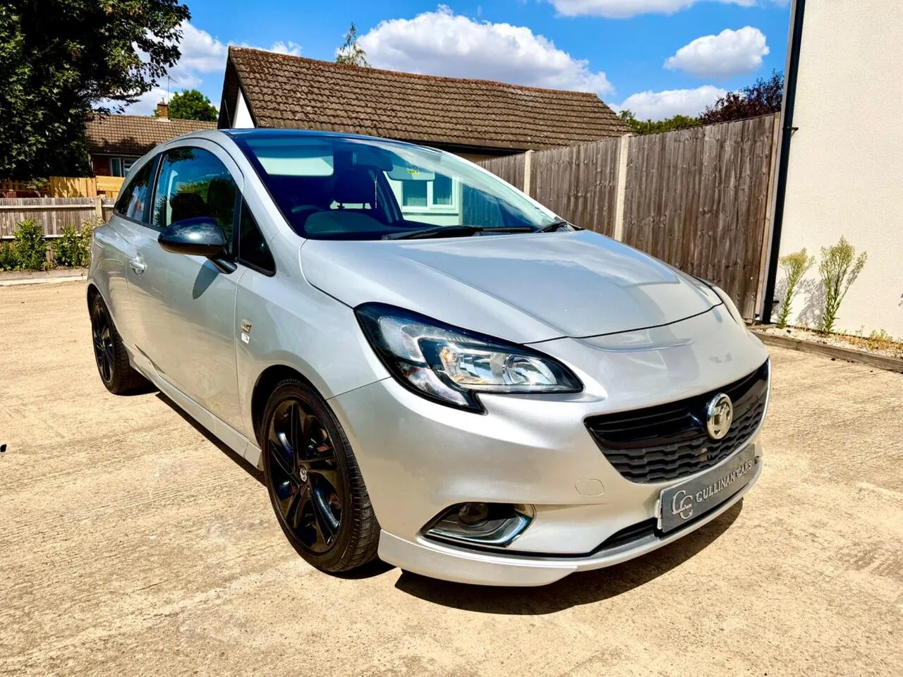 Vauxhall Corsa 2015 photo 2