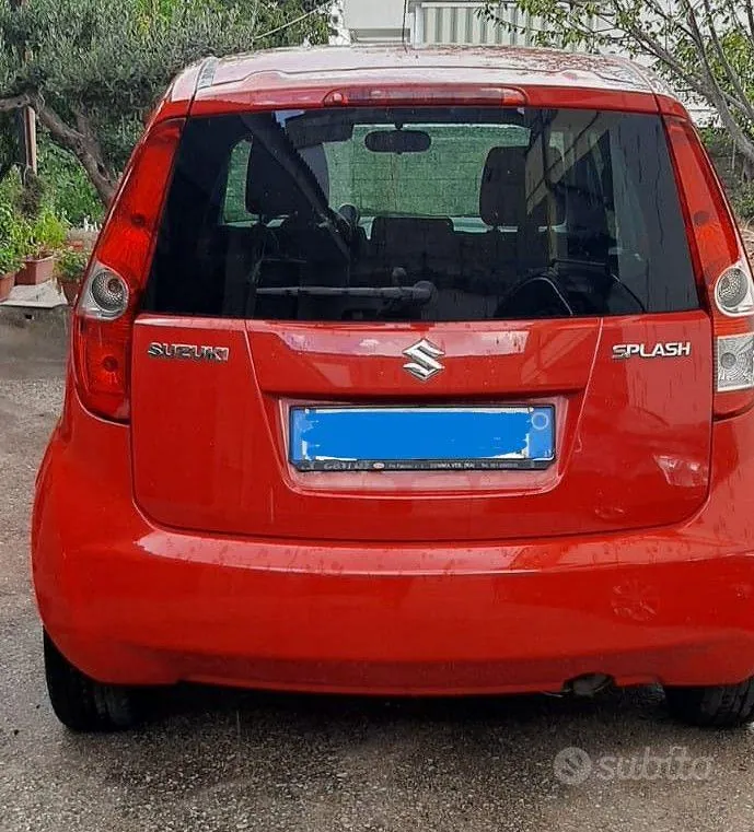 Suzuki Splash 2010 photo 3
