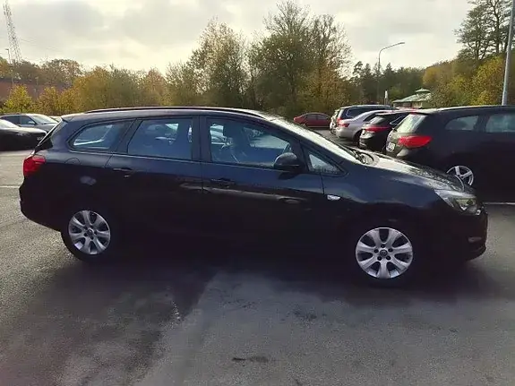 Opel Astra 2016 photo 2