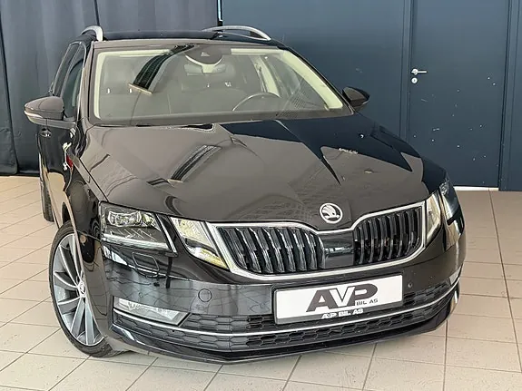 Skoda Octavia 2018 photo 2