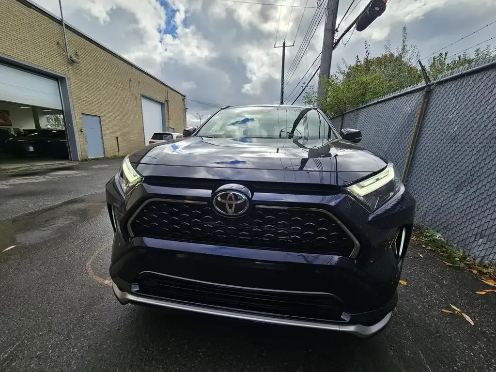 Toyota Rav4 2025 photo 4
