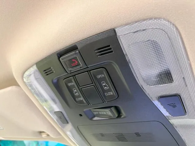 Toyota Alphard 2022 photo 5