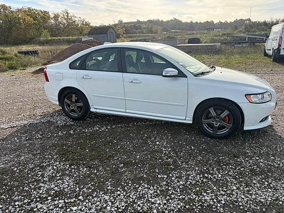 Volvo S40 2009 photo 3