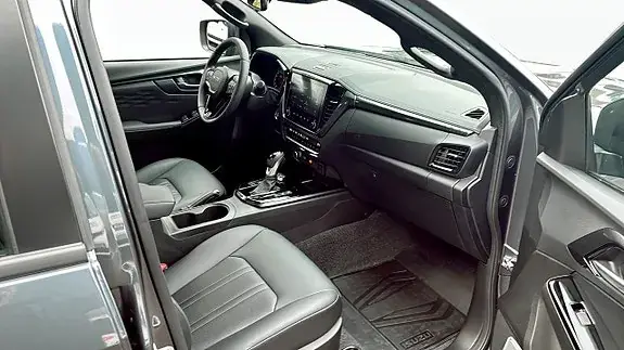 Isuzu D-Max 2026 photo 3