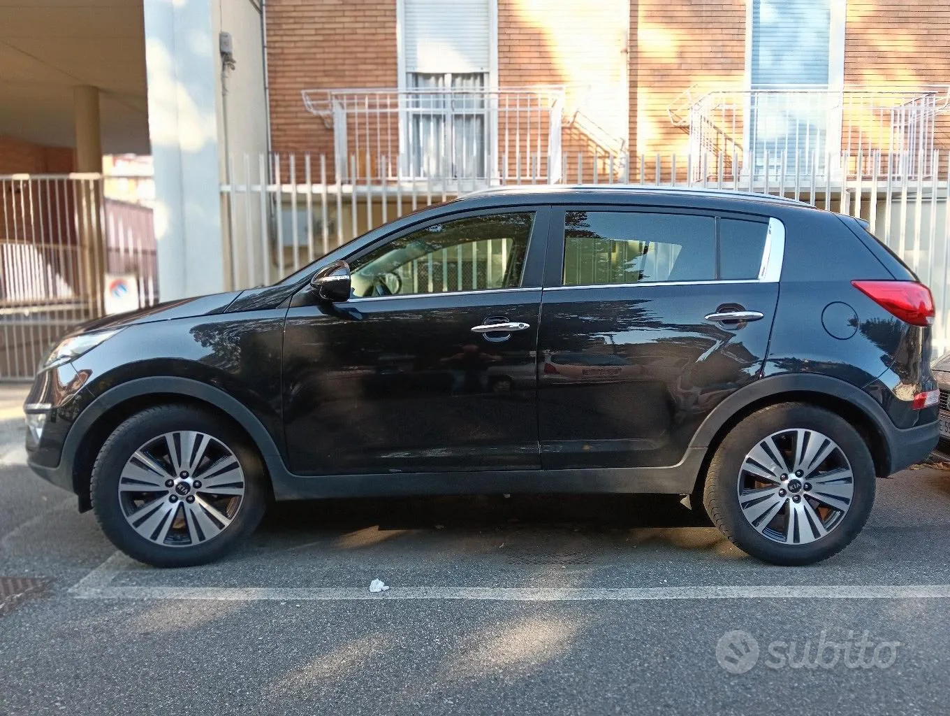 Kia Sportage 2015 photo 2