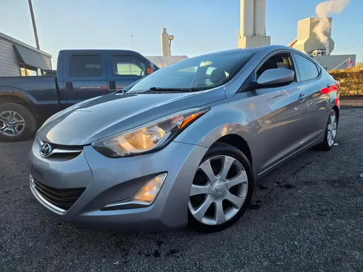 Hyundai Elantra 2016 photo 2