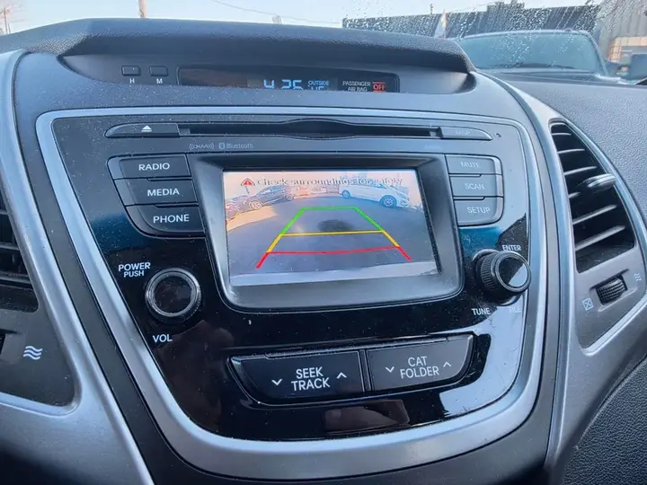 Hyundai Elantra 2016 photo 4