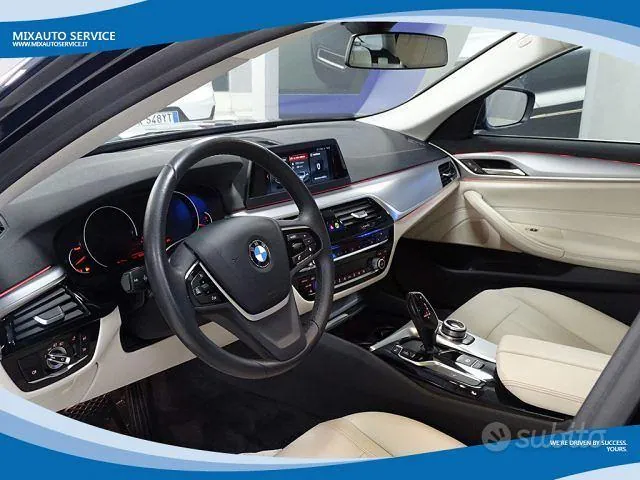BMW 520D Touring 2018 photo 3