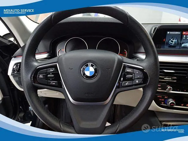 BMW 520D Touring 2018 photo 4